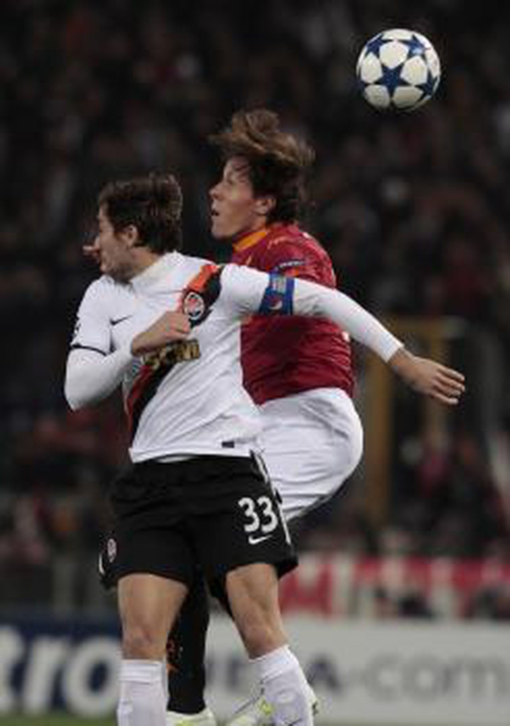 Rodrigo Taddei v hlavičkovom