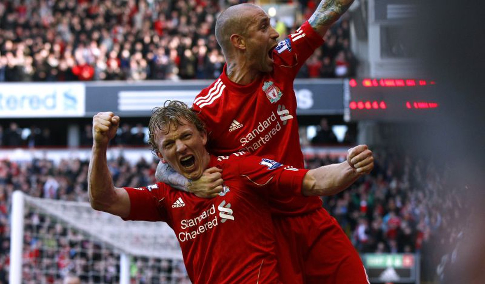 Dirk Kuyt a Raul