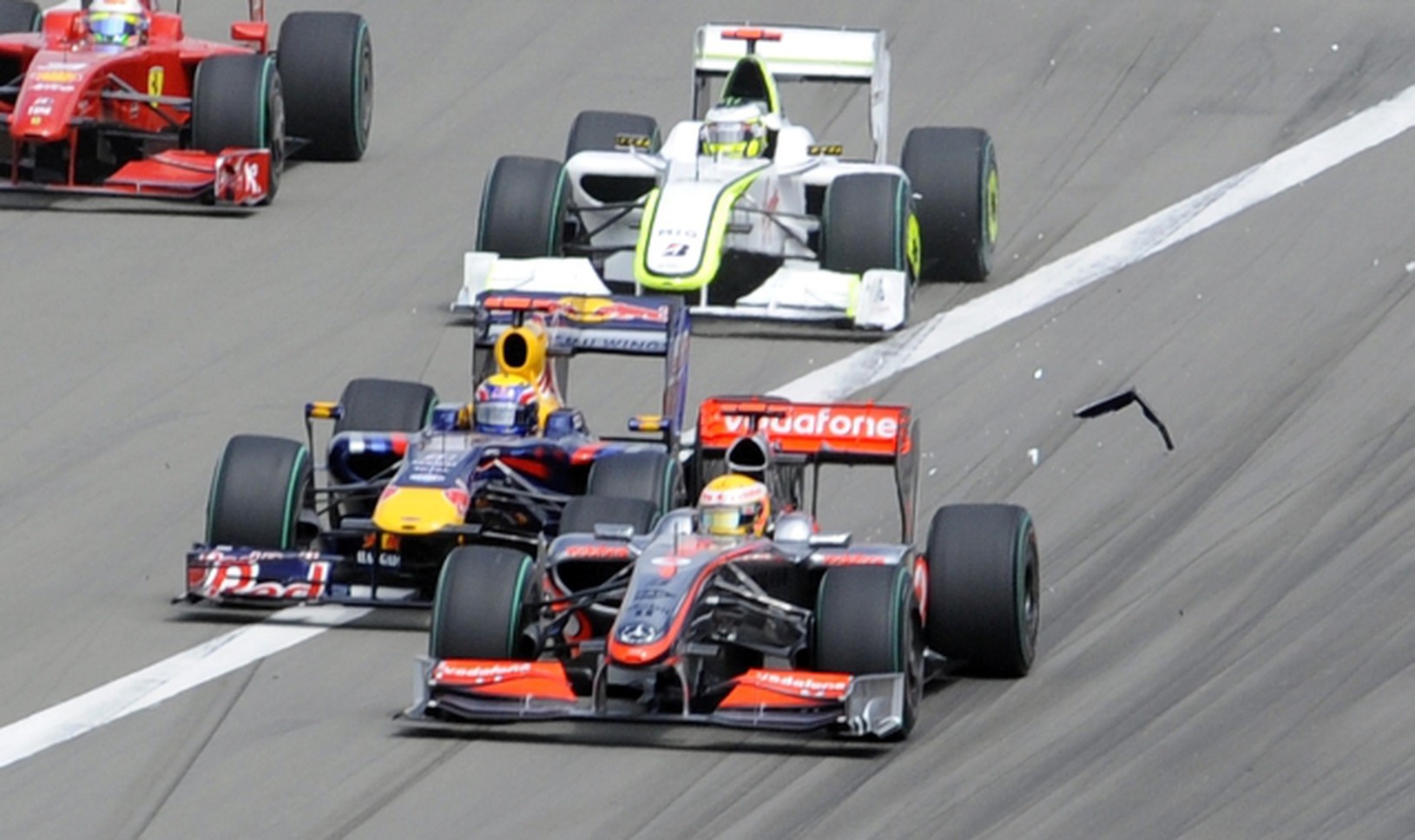 Mark Webber, Lewis Hamilton,