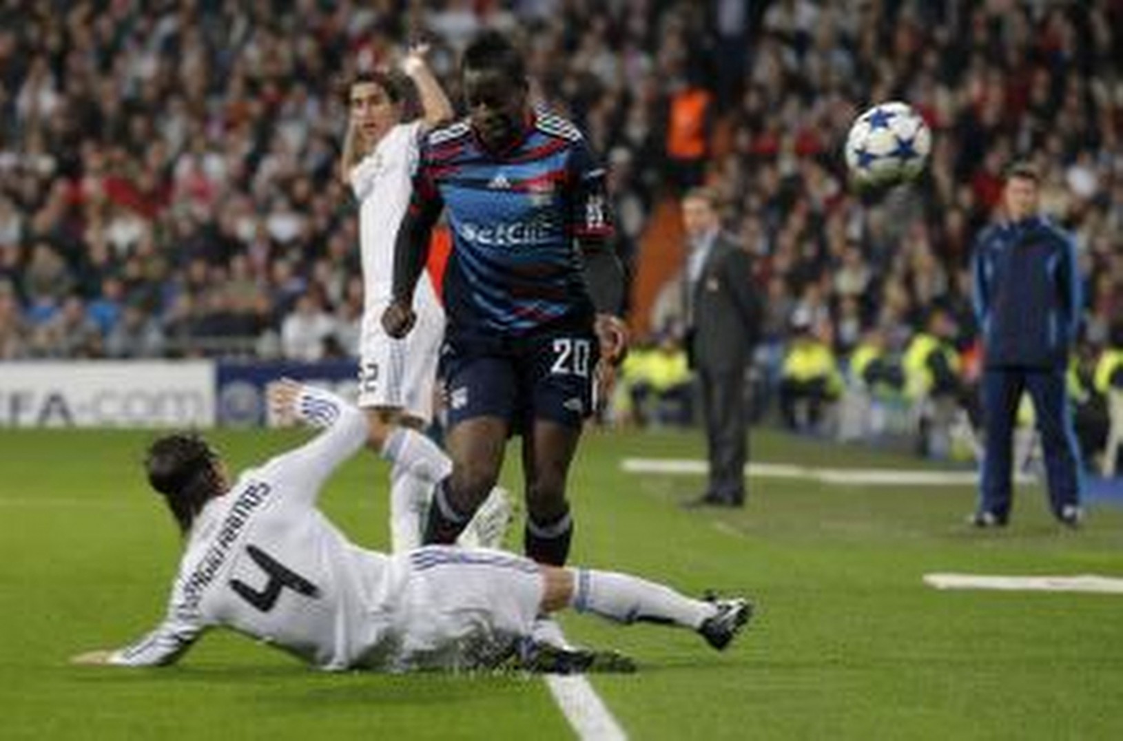Aly Cissokho sa snaží