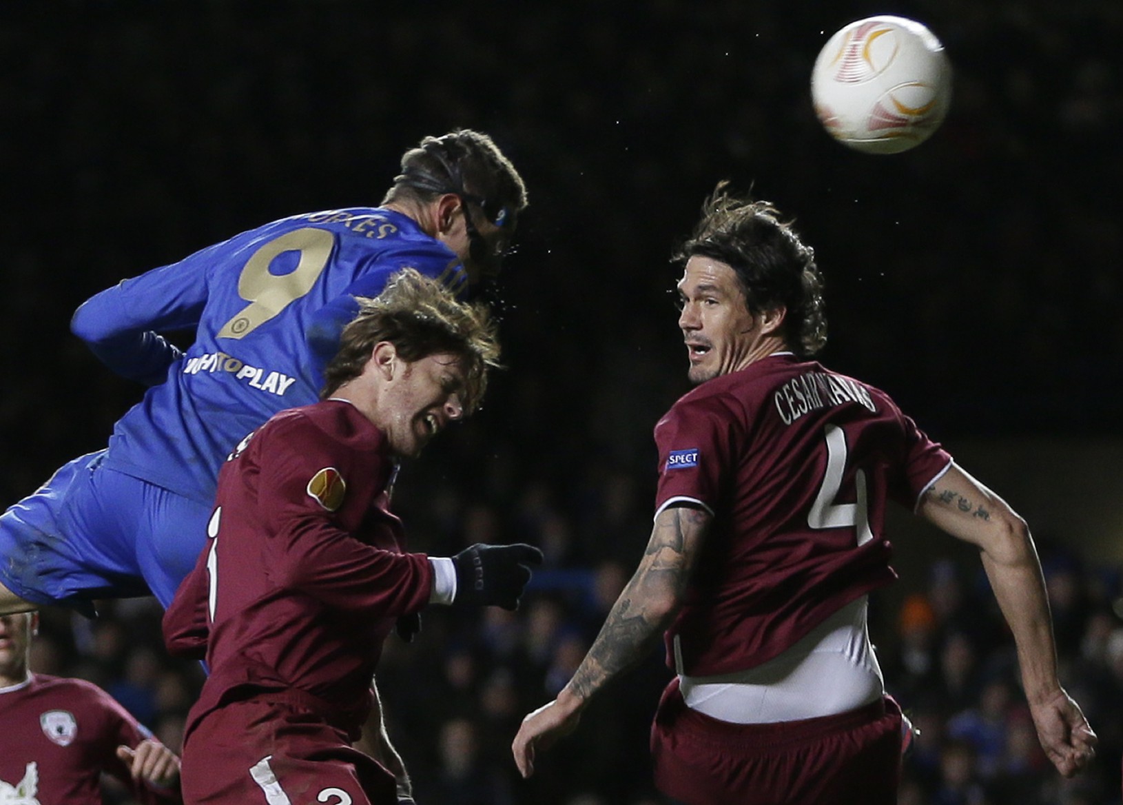 Fernando Torres pri svojom