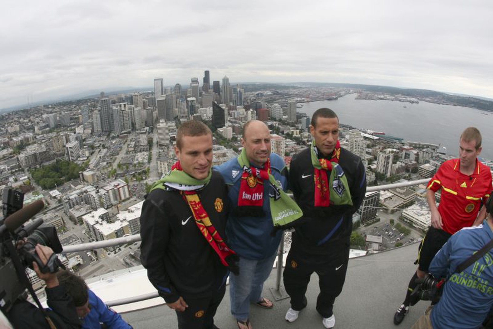 Nemanja Vidič, Kasey Keller