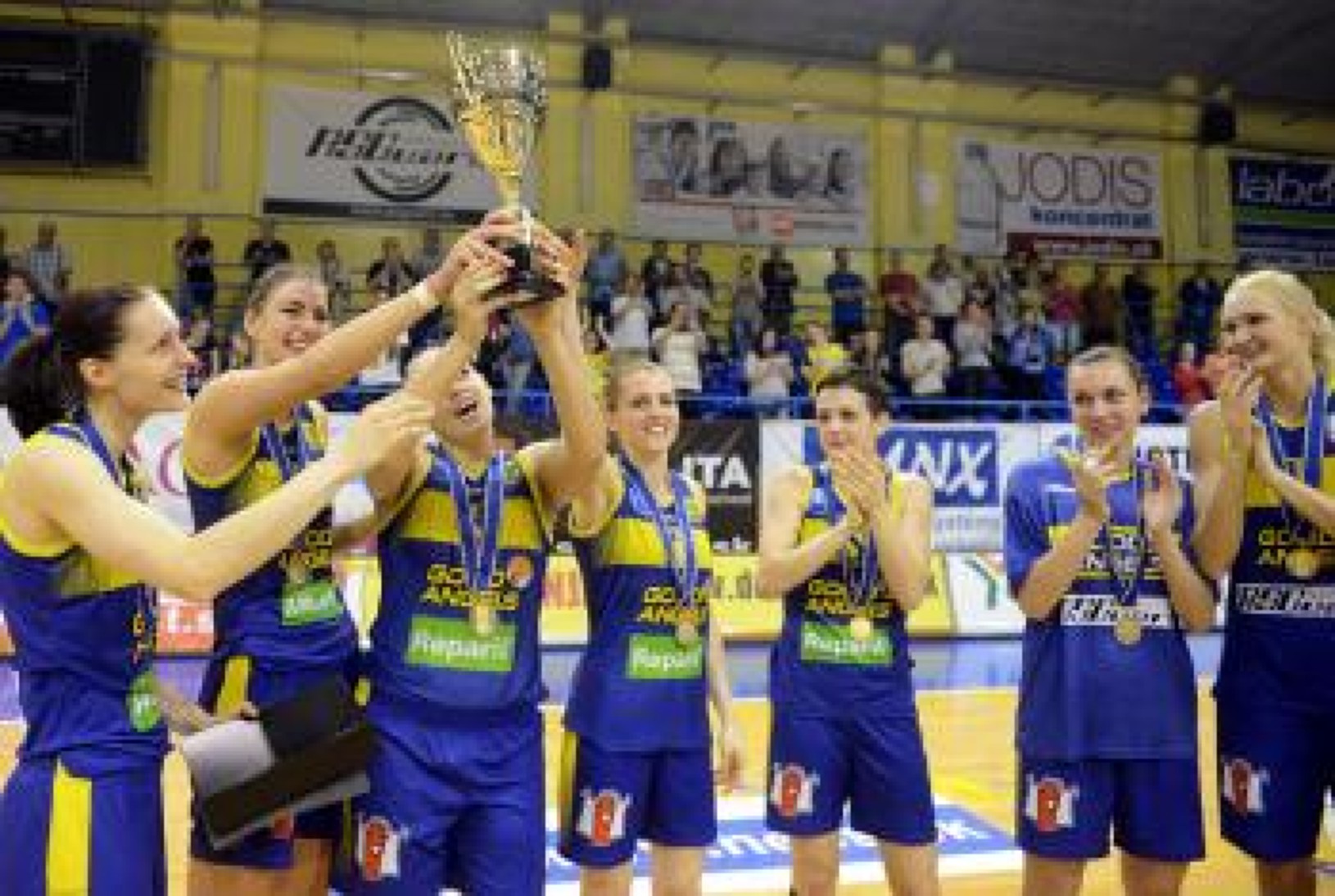 Basketbalistky Good Angels sa