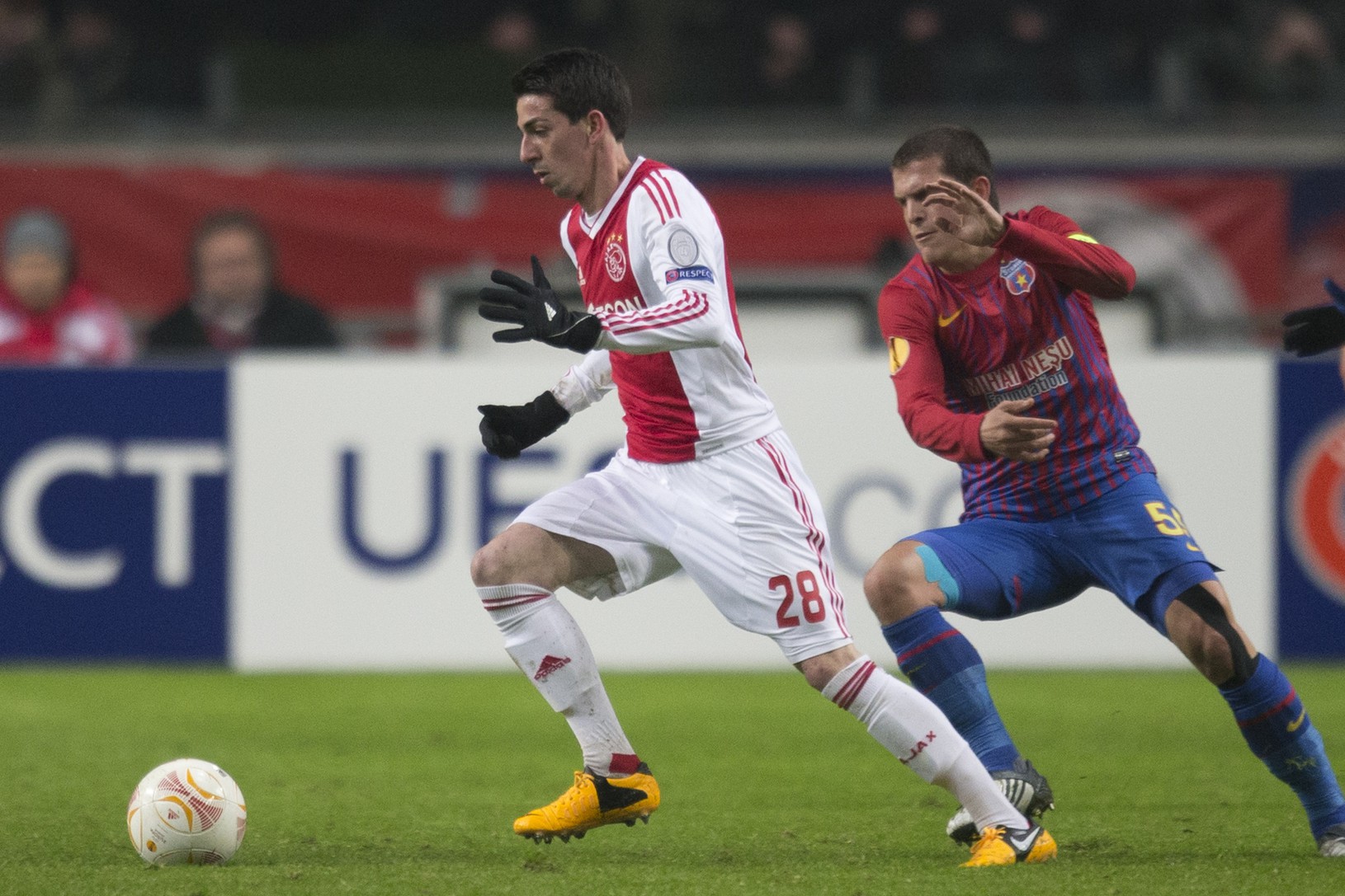 Isaac Cuenca v drese