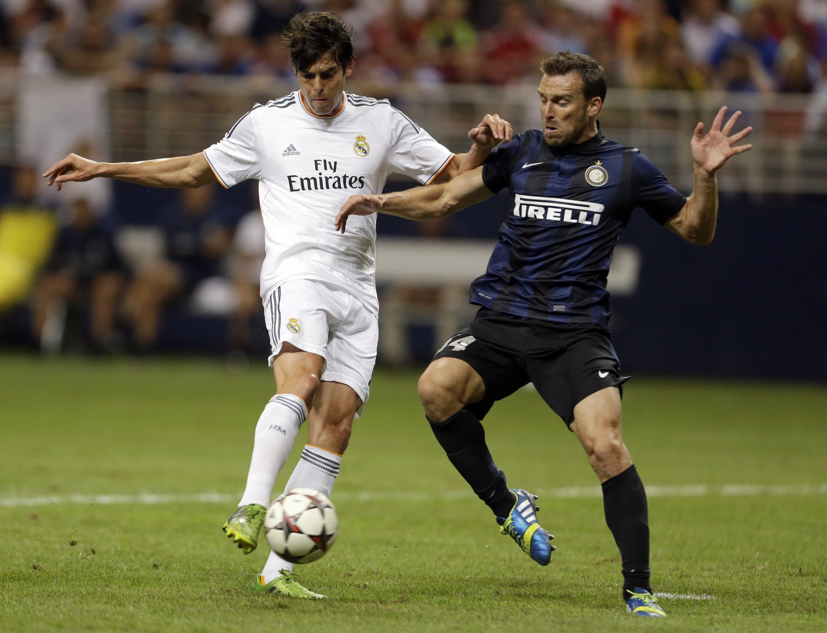 Kaká a Hugo Campagnaro