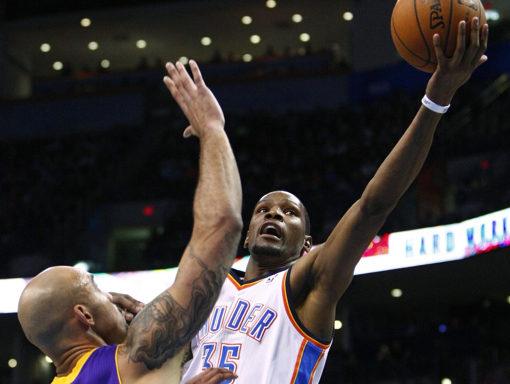 Robert Sacre (50), Kevin
