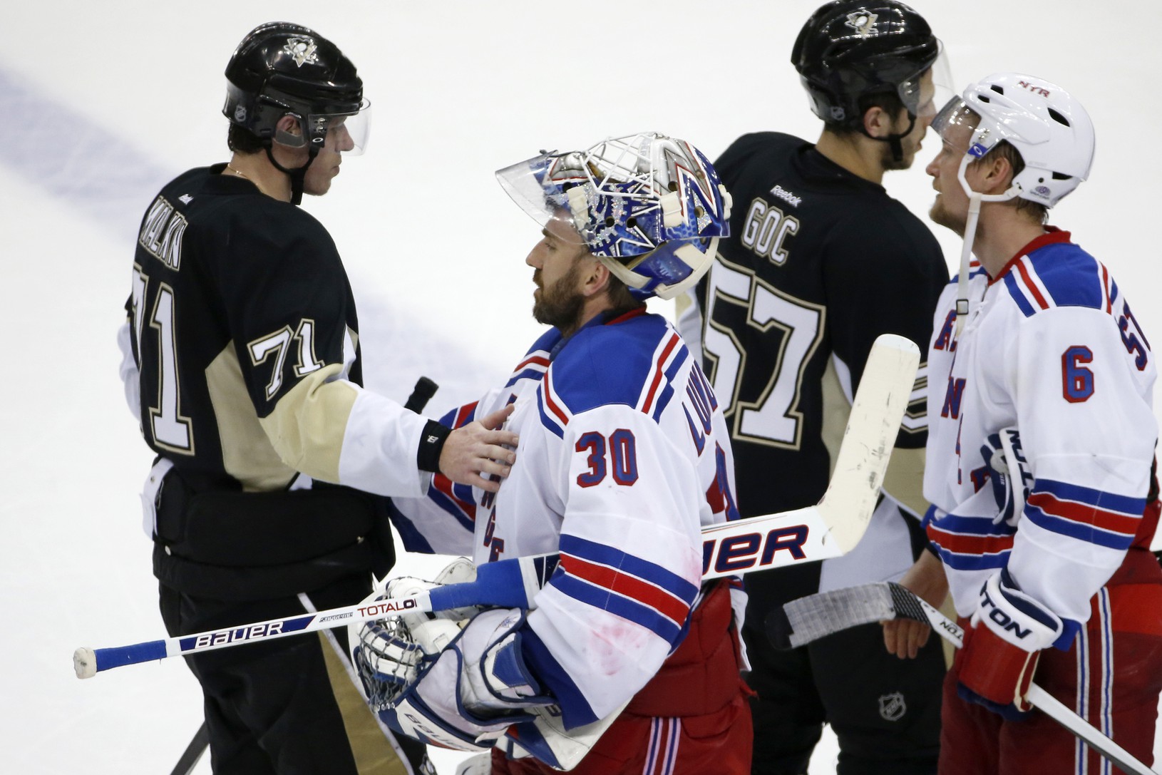 New York Rangers postúpilo