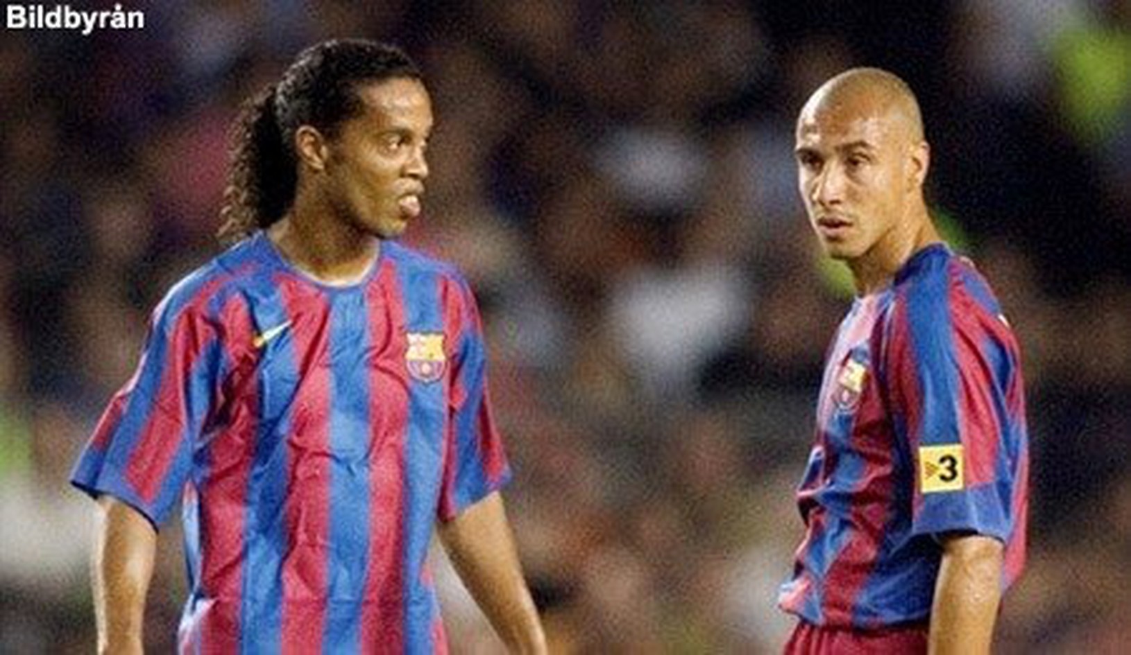 Ronaldinho a Henrik Larsson