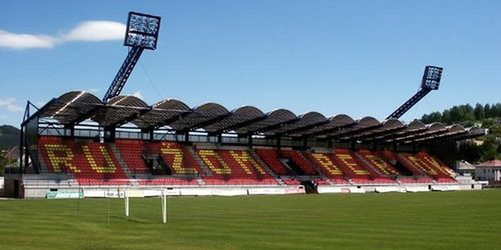 Ružomberský futbalový štadión pod