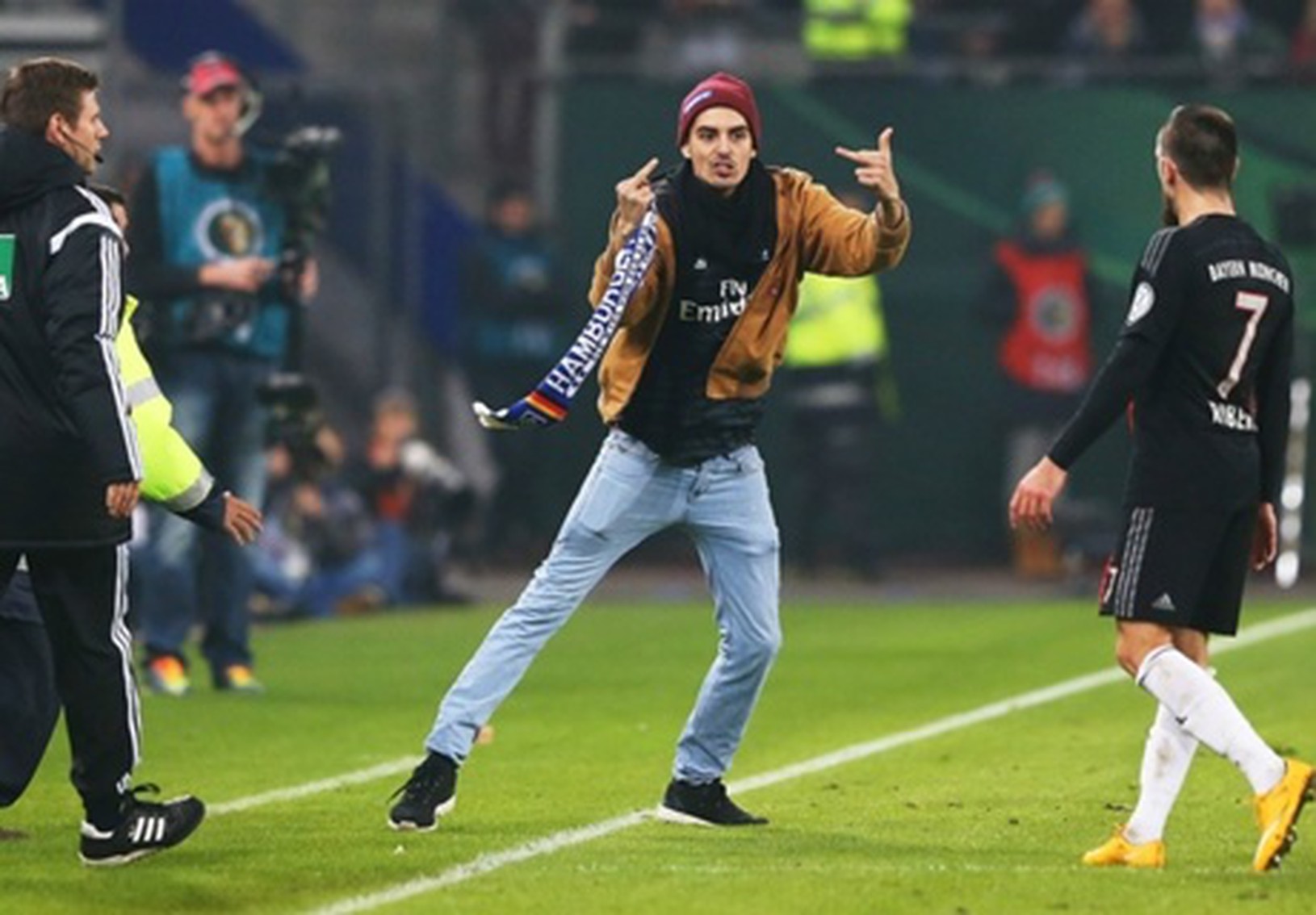 Na Ribéryho zaútočil fanúšik