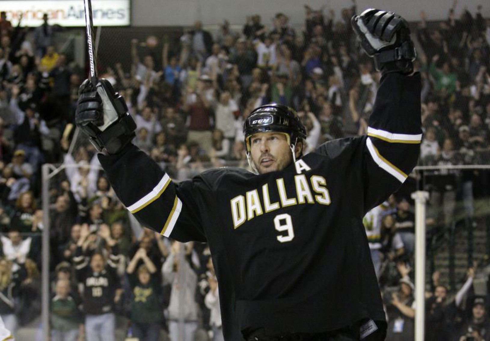 Mike Modano strávil najväčšiu