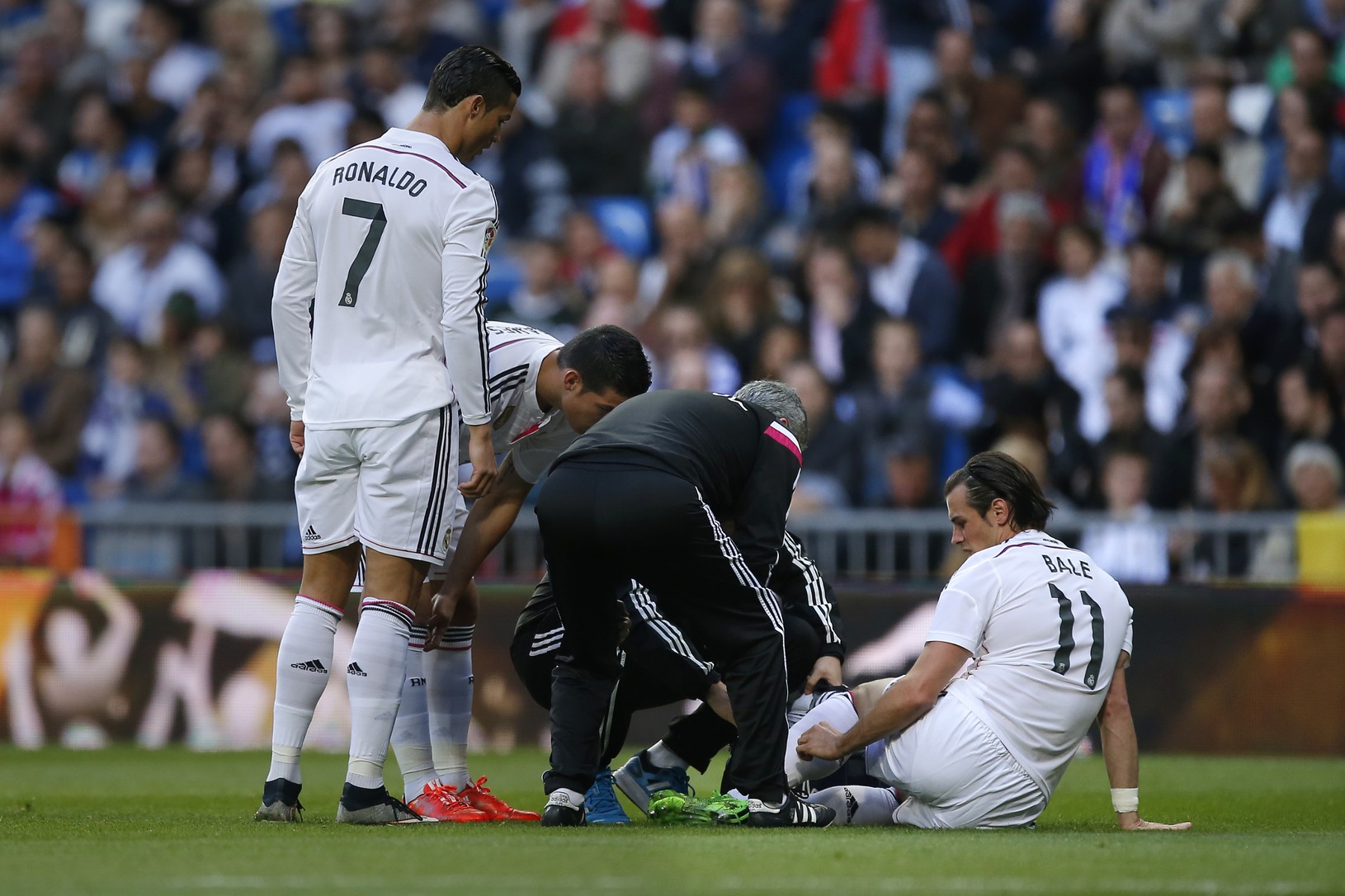 Zranený Gareth Bale musel