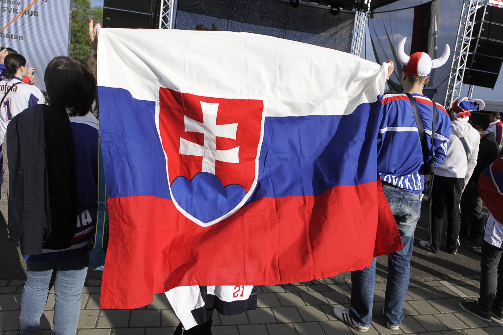 Slovenskí fanúšikovia pred zápasom