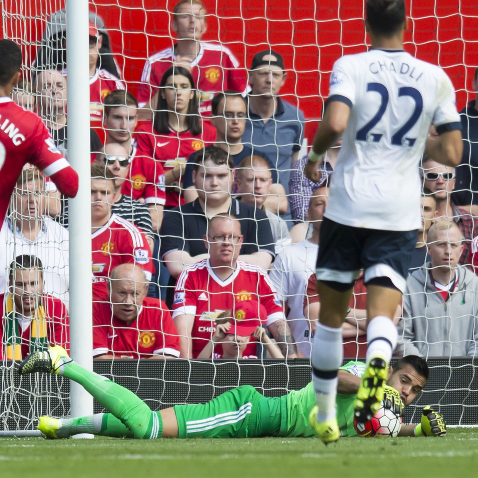 Sergio Romero v brankárskom