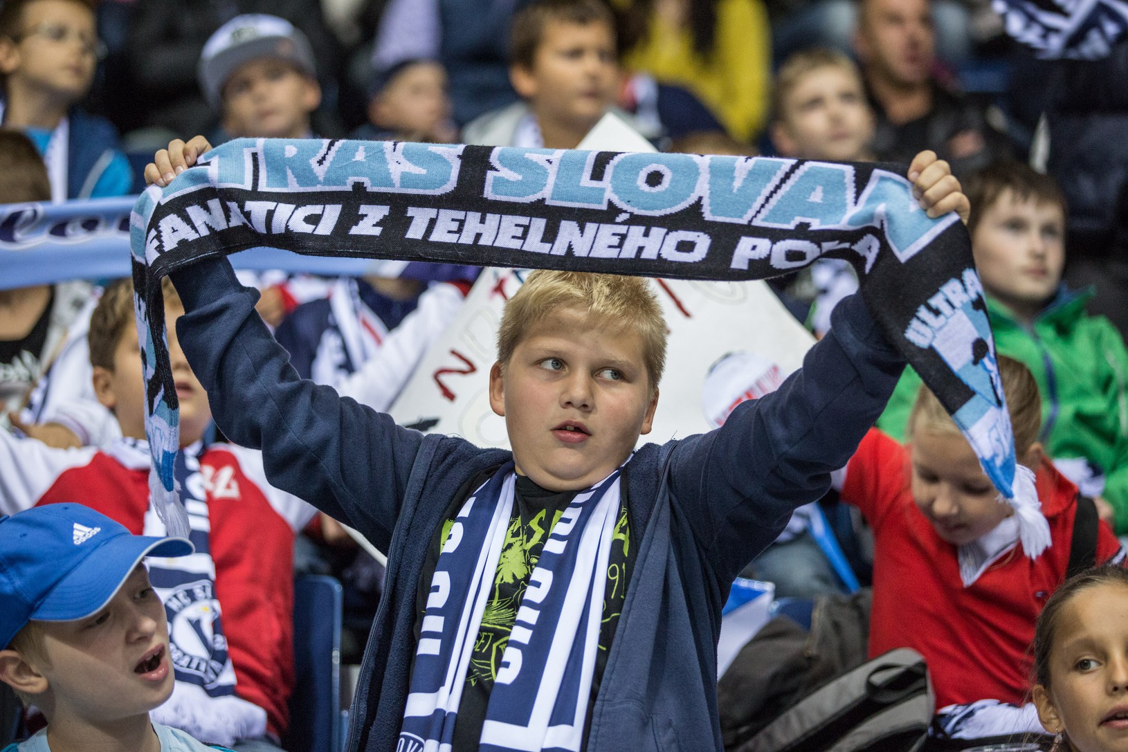 Fanúšikovia počas zápasu KHL