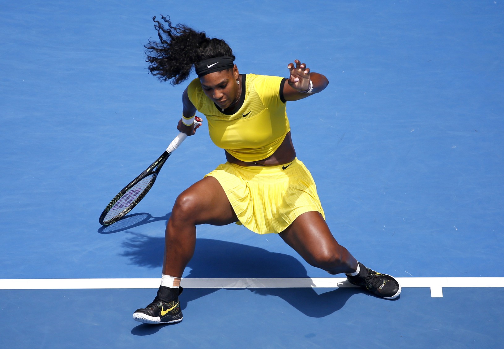 Američanka Serena Williamsová vyradila