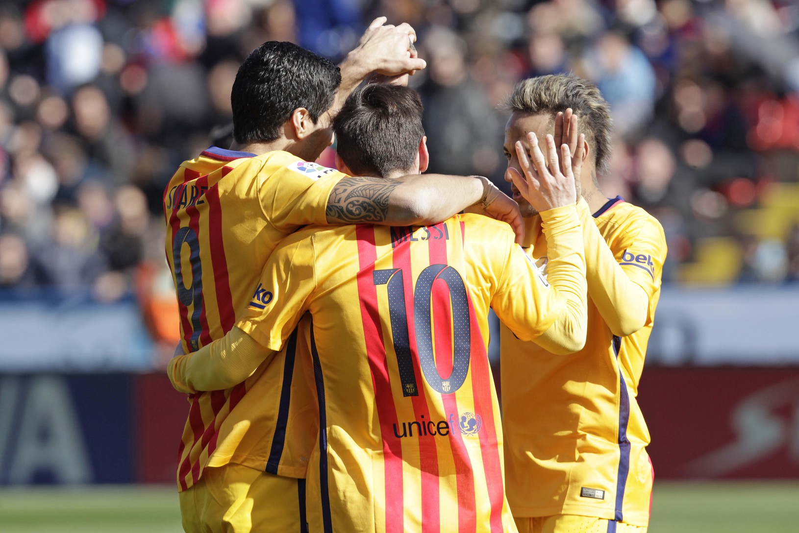 Gólová radosť hráčov Barcelony