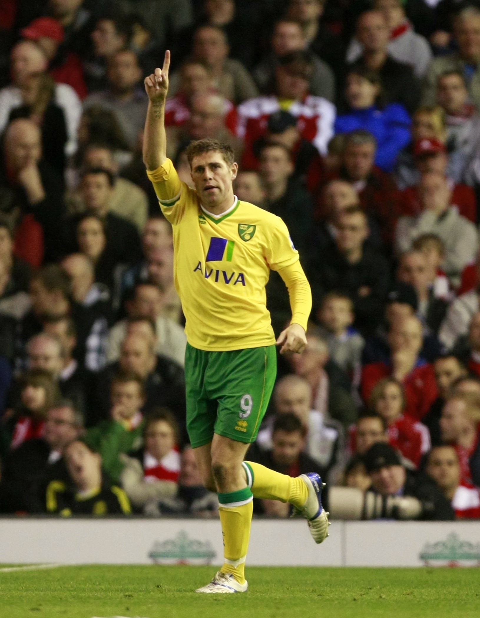 Grant Holt po góle