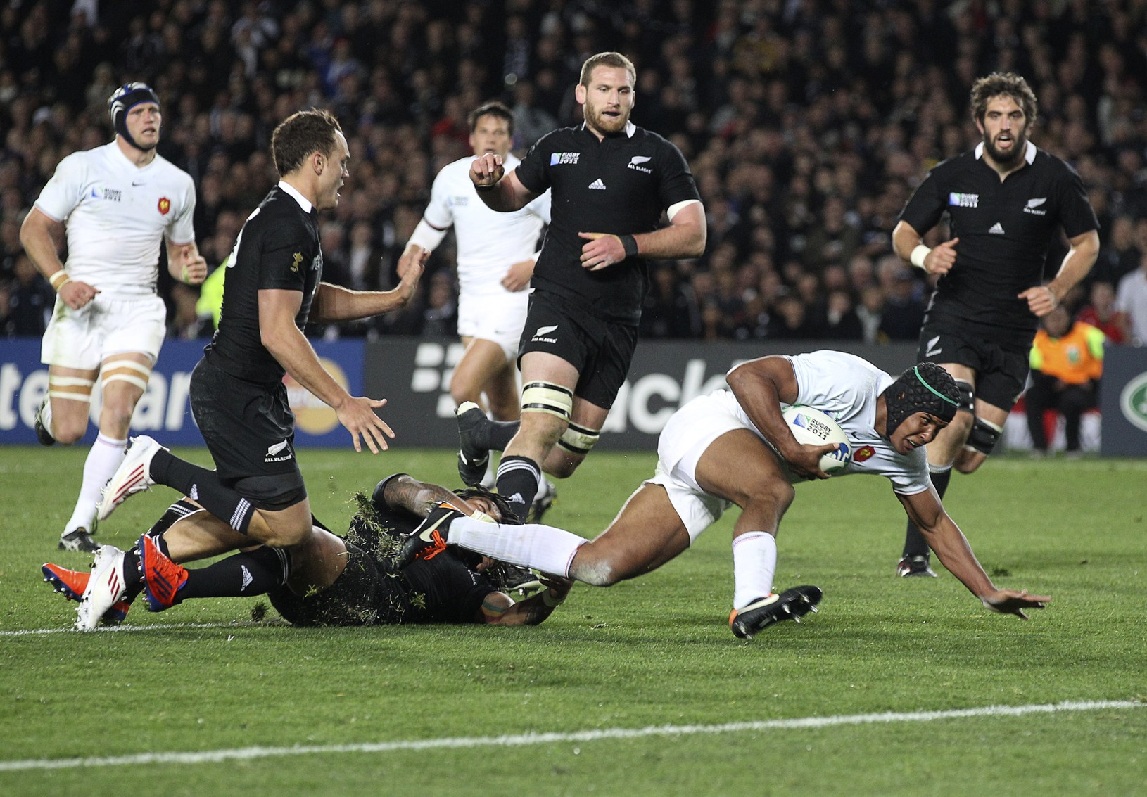 Novozélandskí All Blacks vyhrali