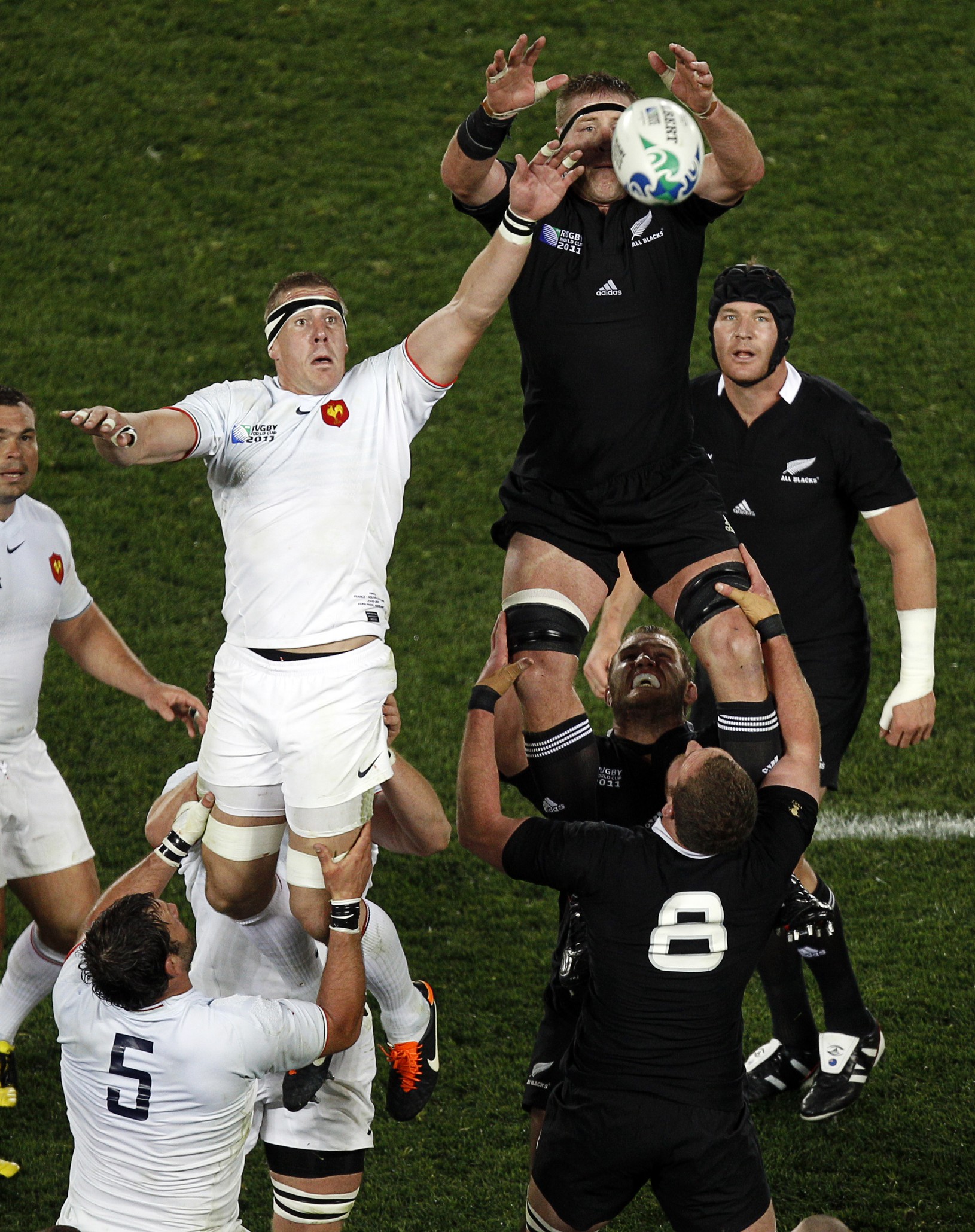 Novozélandskí All Blacks vyhrali