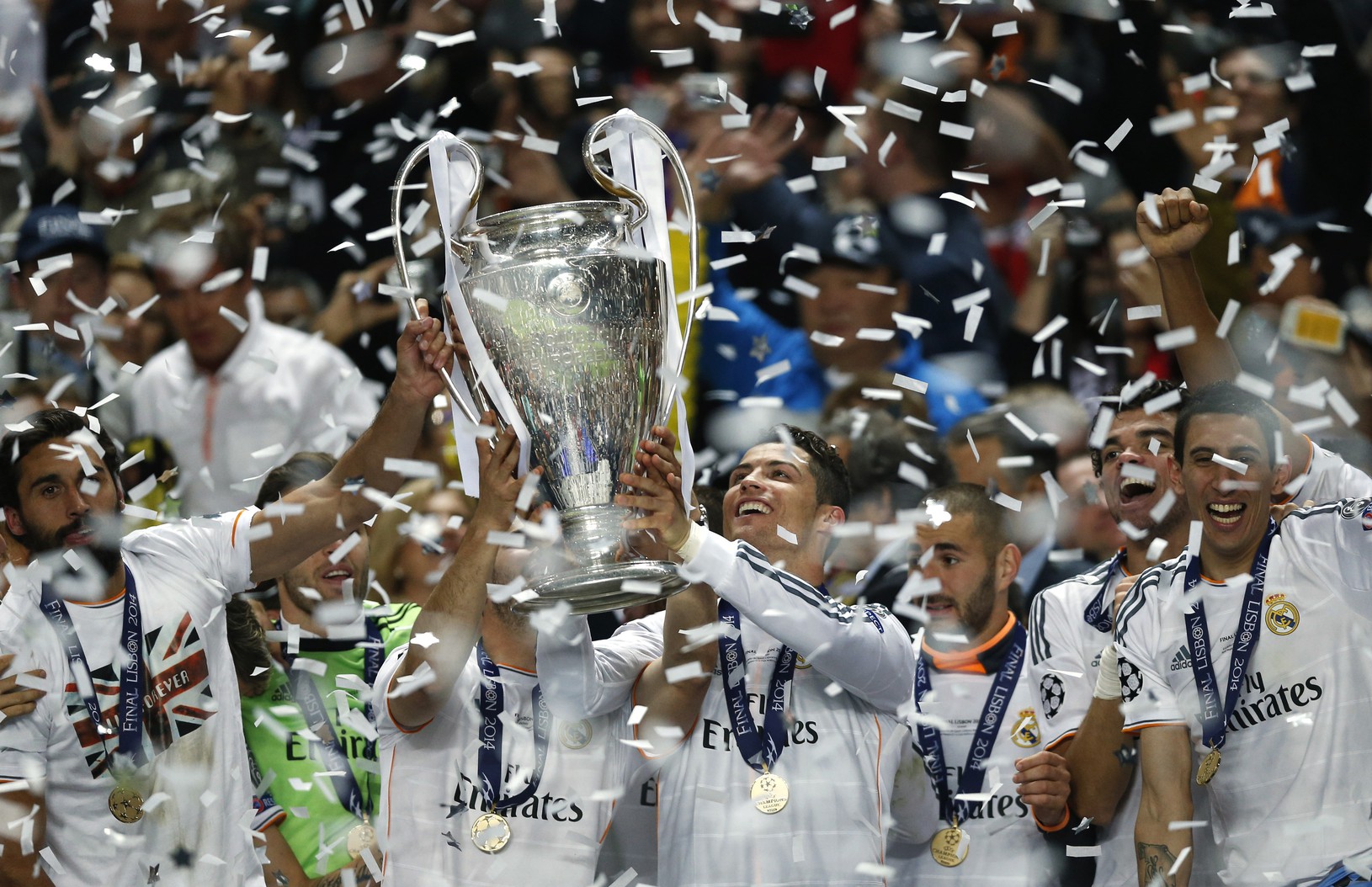 Real Madrid s trofejou