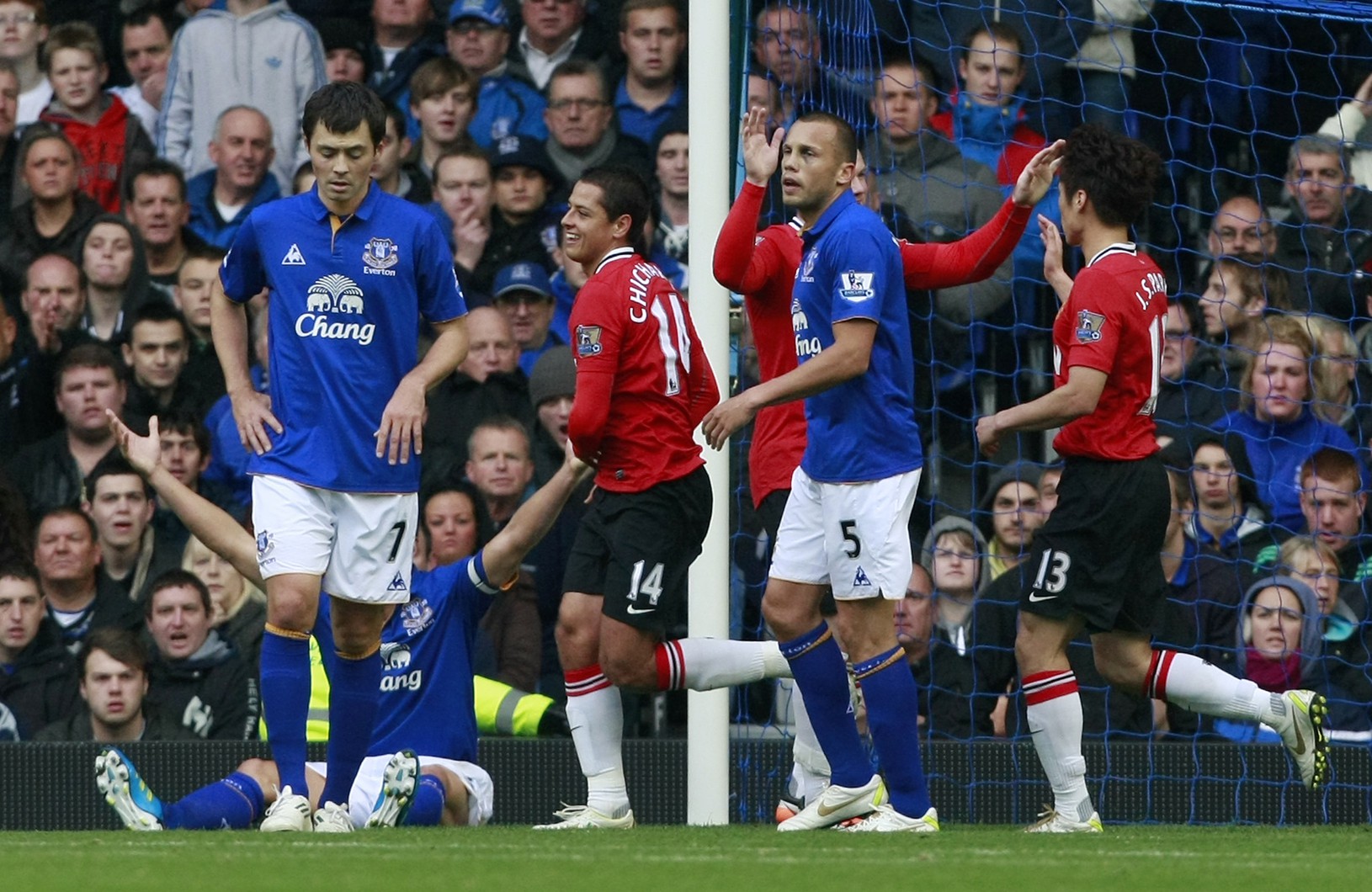 Javier Hernandez po góle