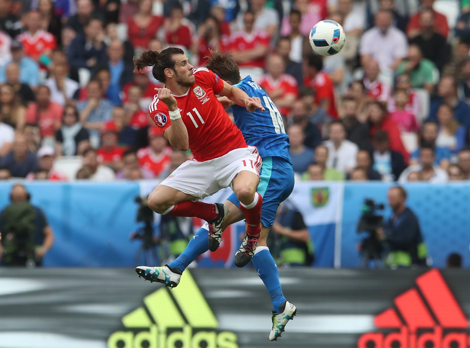 Gareth Bale v súboji