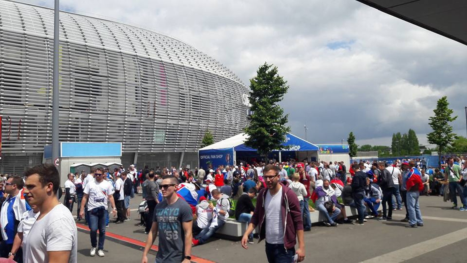 Fanúšikovia pred zápasom Slovensko