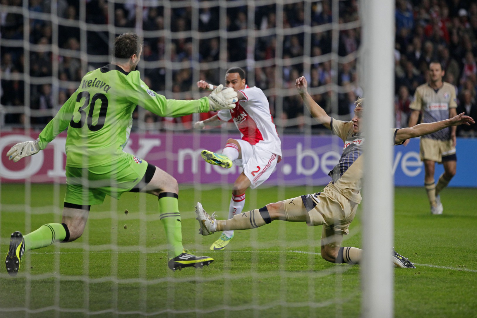 Ajax nastielal Záhrebu štyri