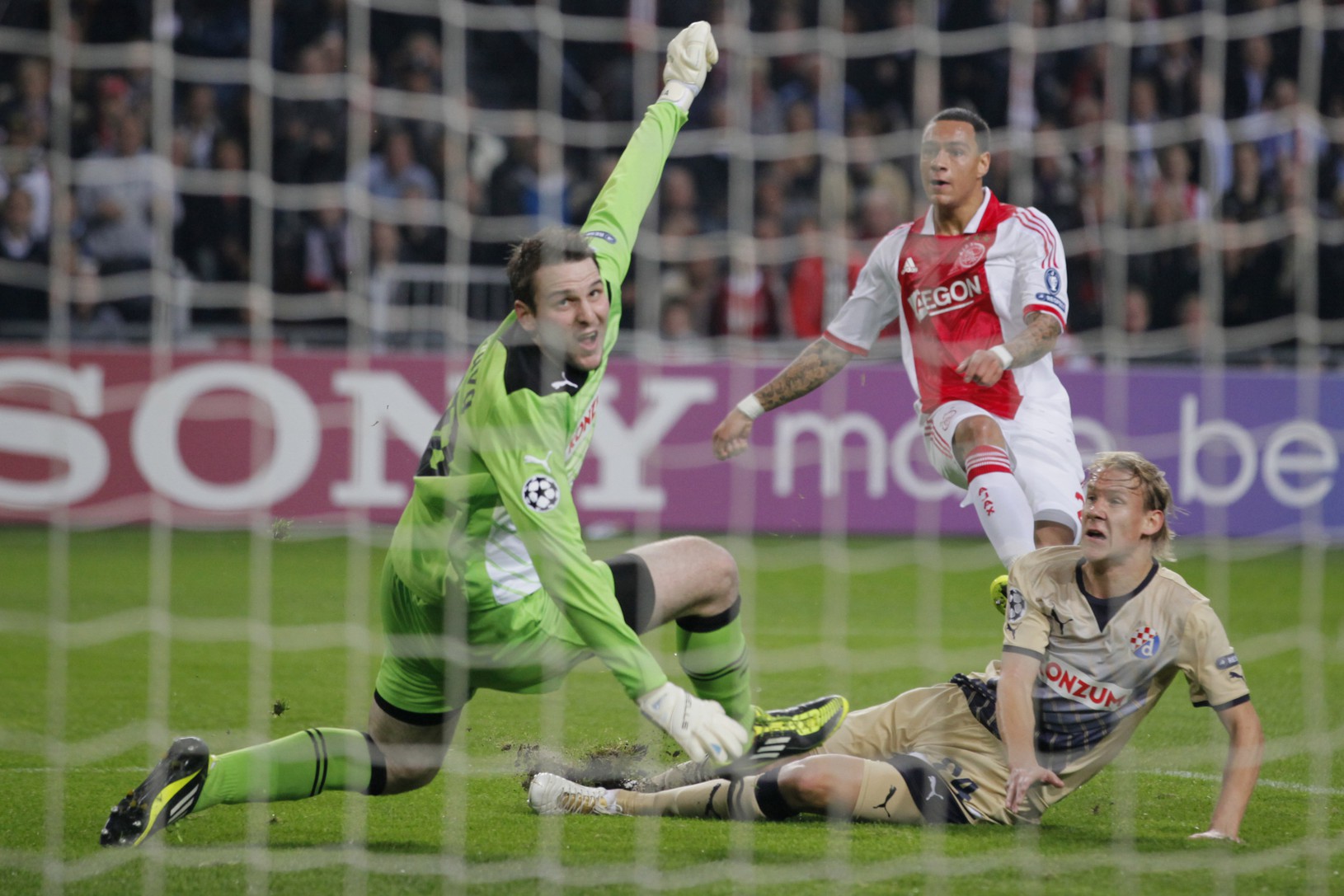 Ajax nastielal Záhrebu štyri