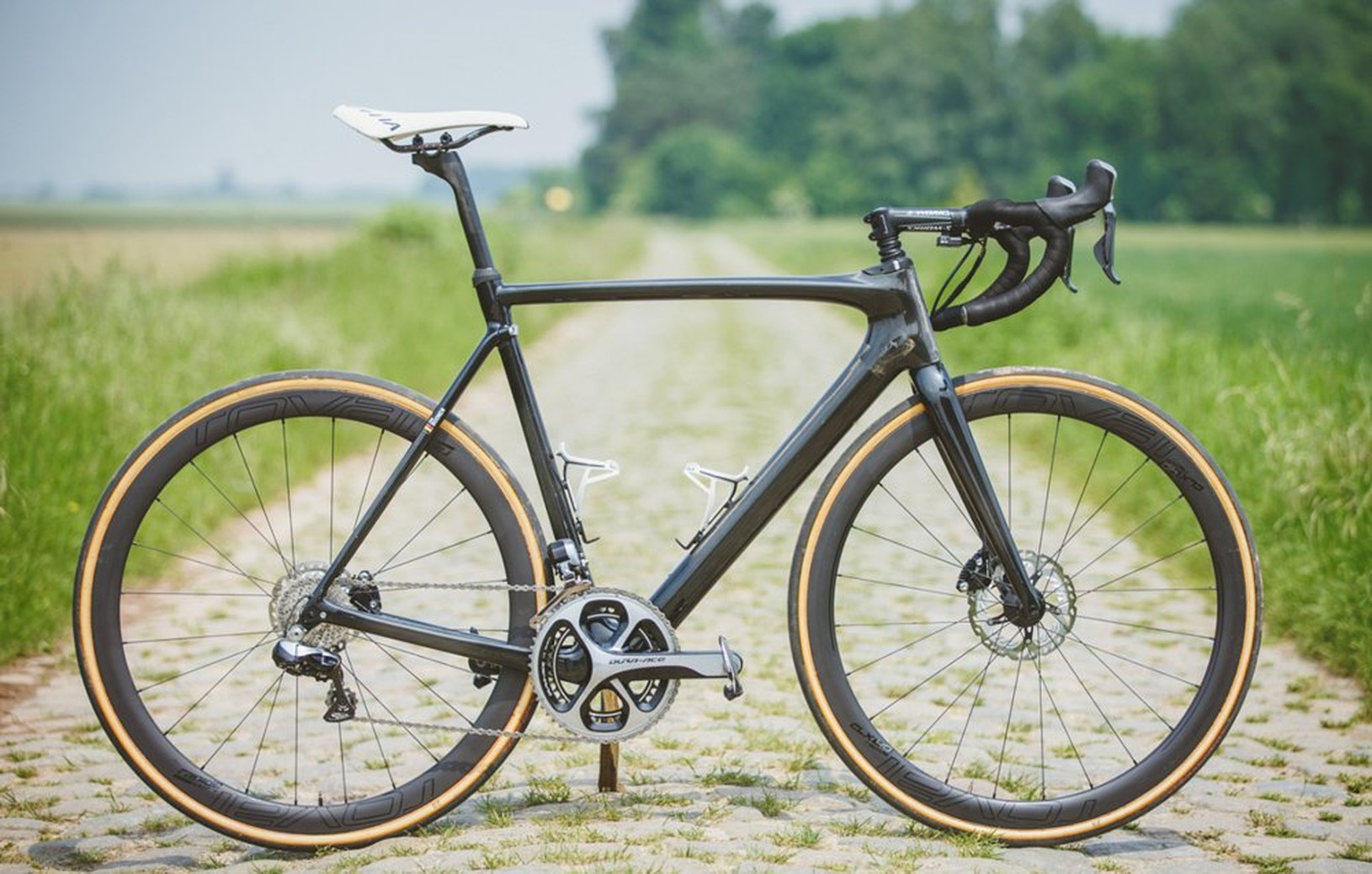 Nový model Specialized Roubaix