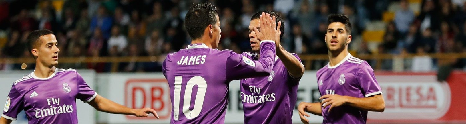 James a Pepe oslavujú