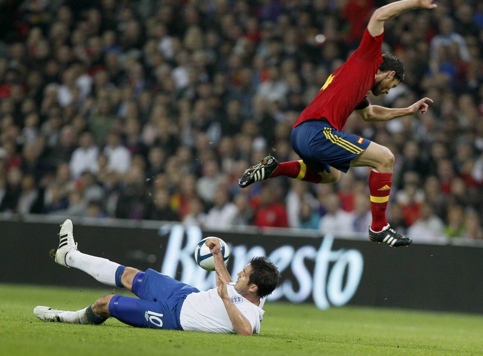 Lampar a Xabier Alonso