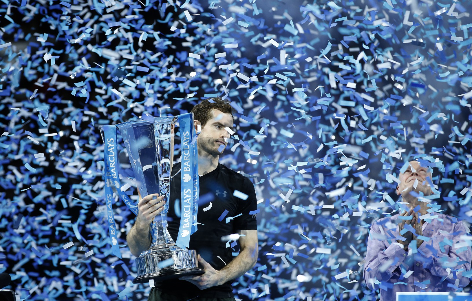 Andy Murray s trofejou
