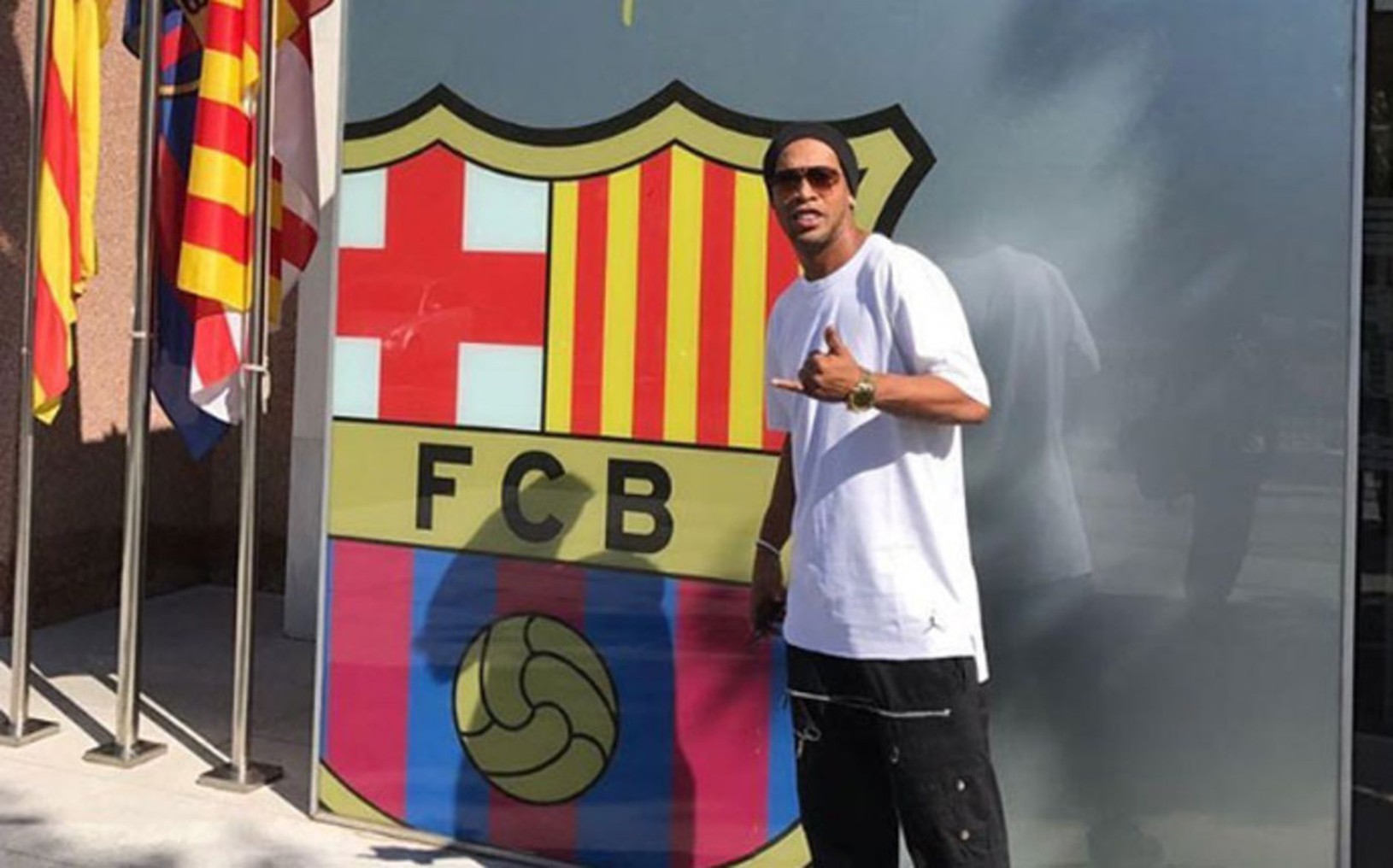 Legendárny Ronaldinho sa oficiálne