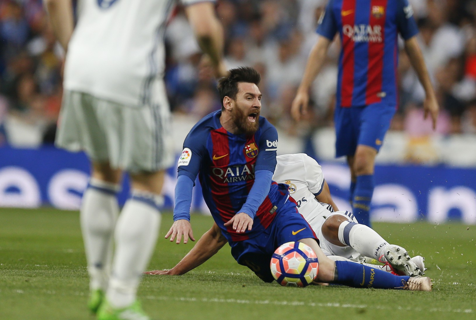 Lionel Messi v tvrdom