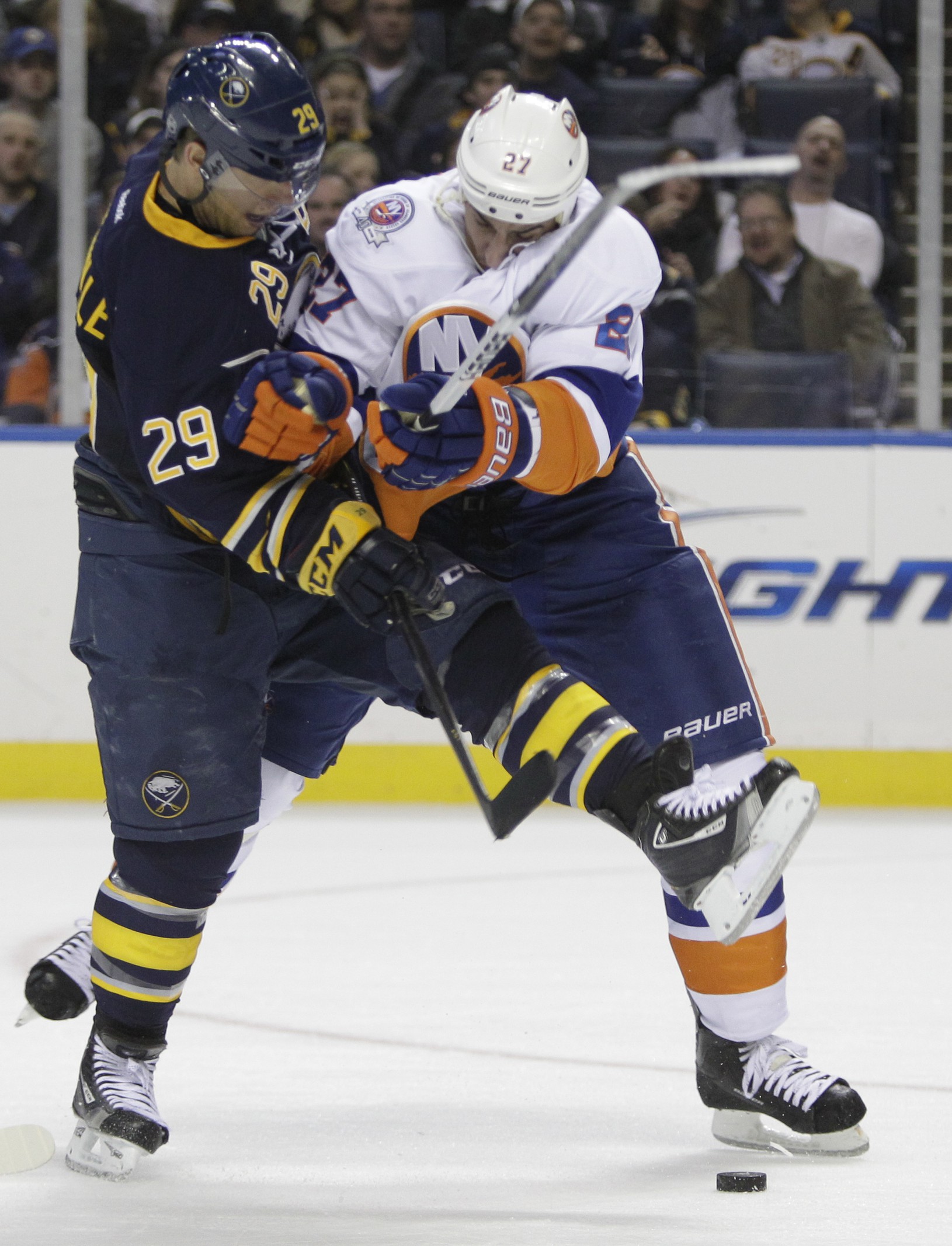 Jason Pominville a Milan