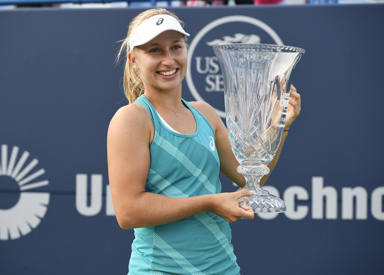 Daria Gavrilovová s trofejou
