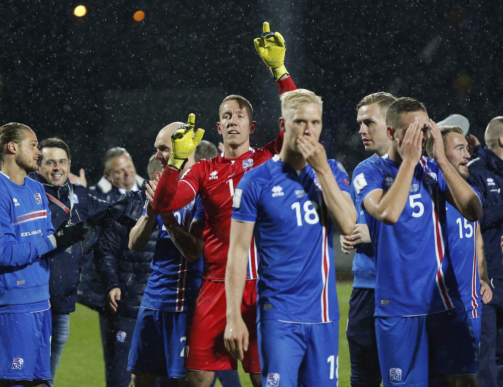 Hráči Islandu po postupe