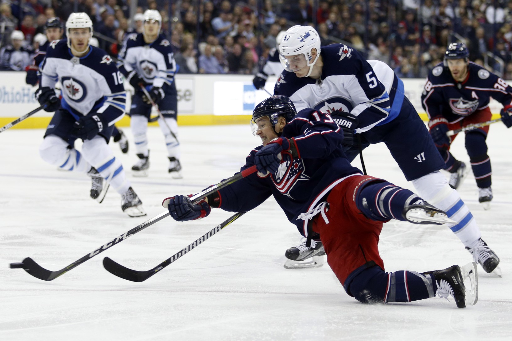 Útočník Columbusu Cam Atkinson