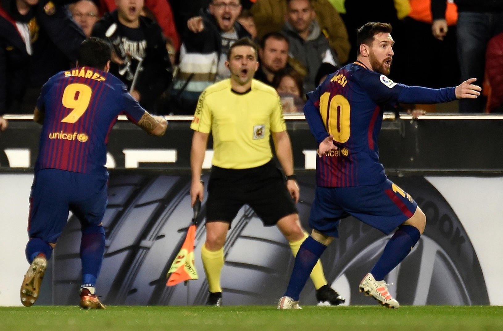 Messi so Suárezom protestovali