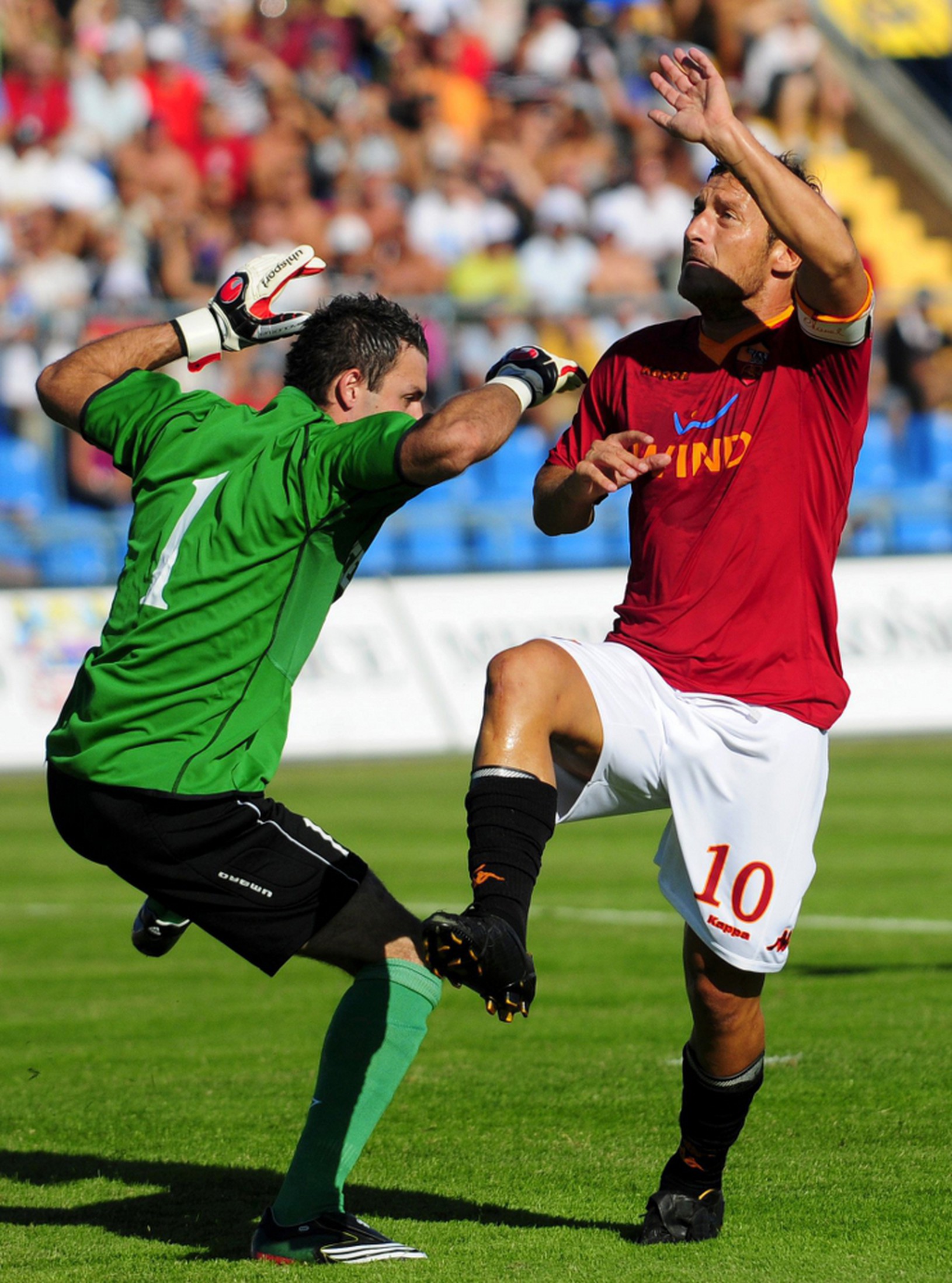 Francesco Totti v súboji