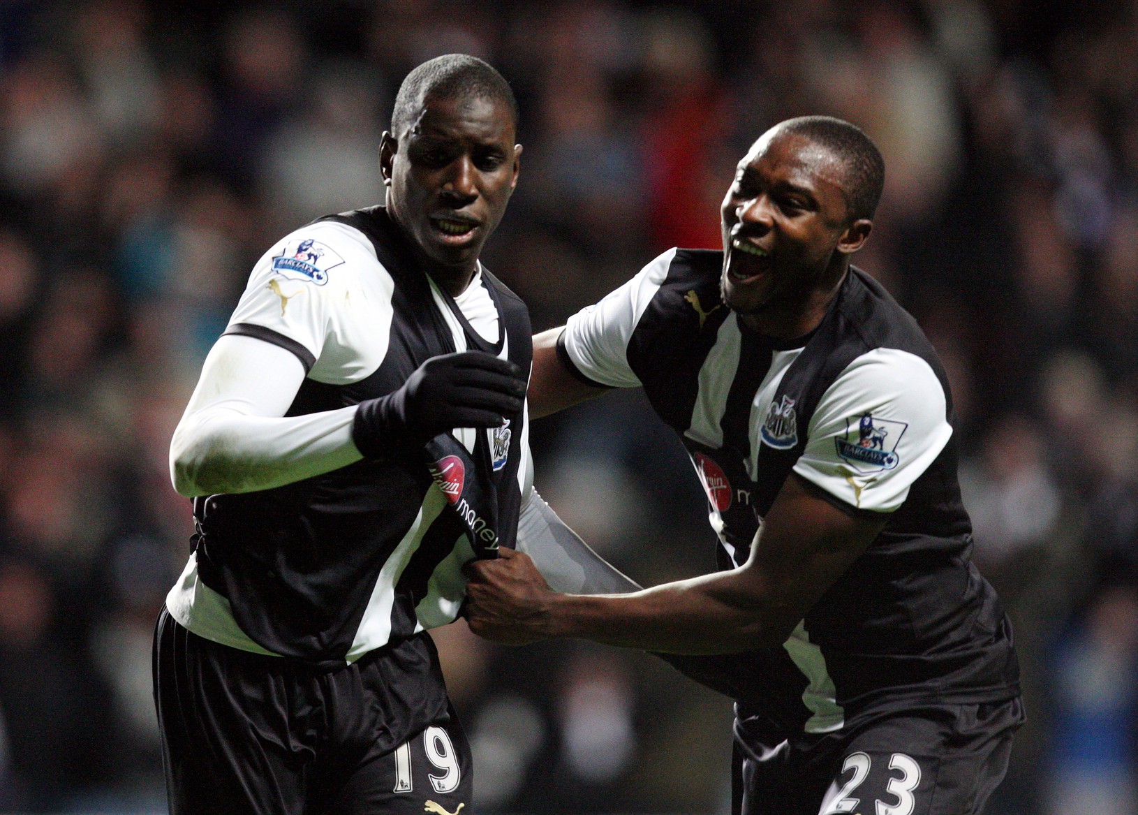 Demba Ba a Shola