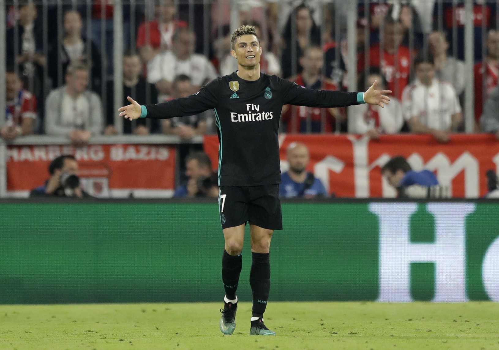 Cristiano Ronaldo protestuje 