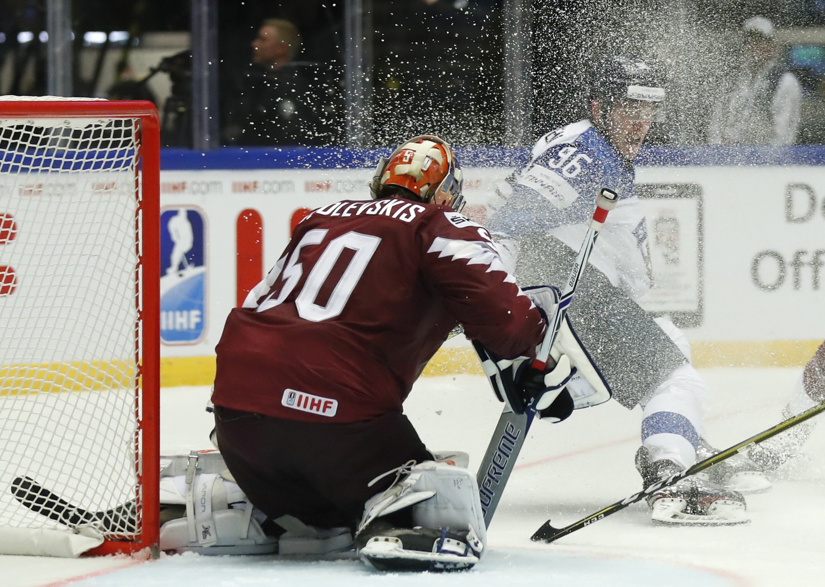 Kristers Gudlevskis v bránke