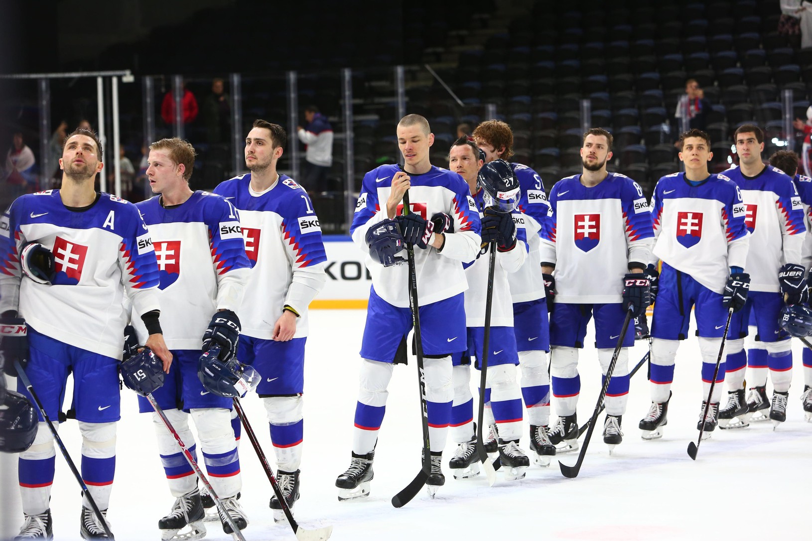 Slovenskí hokejisti po výhre