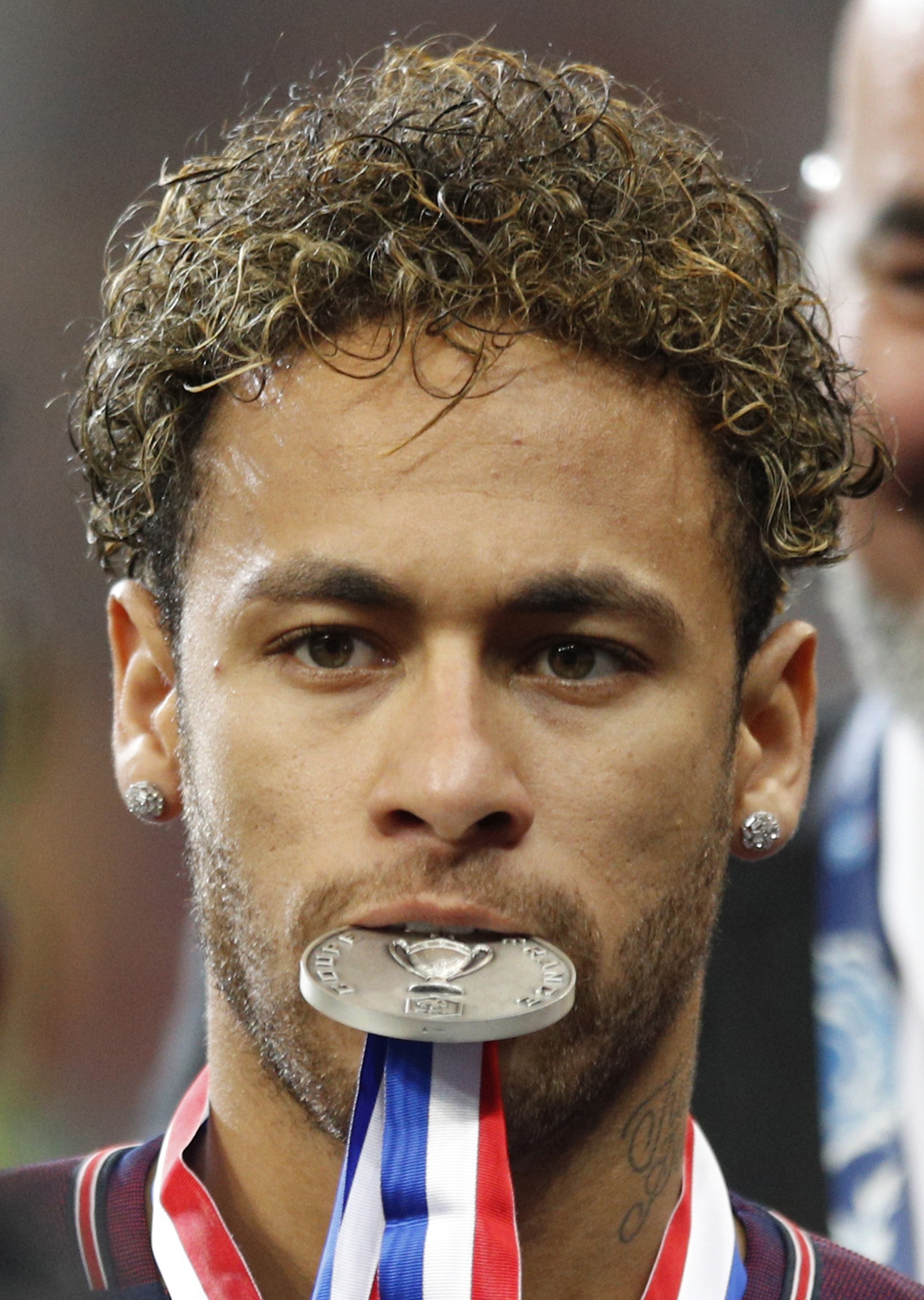 Neymar počas osláv zisku