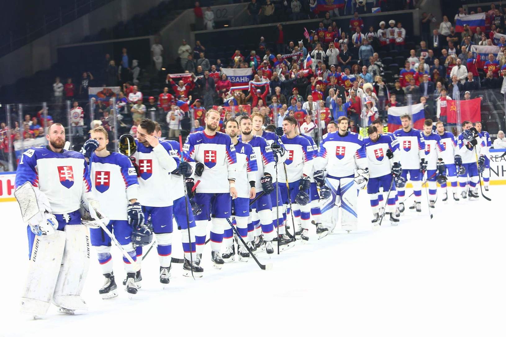 Slovenskí hokejisti po prehre