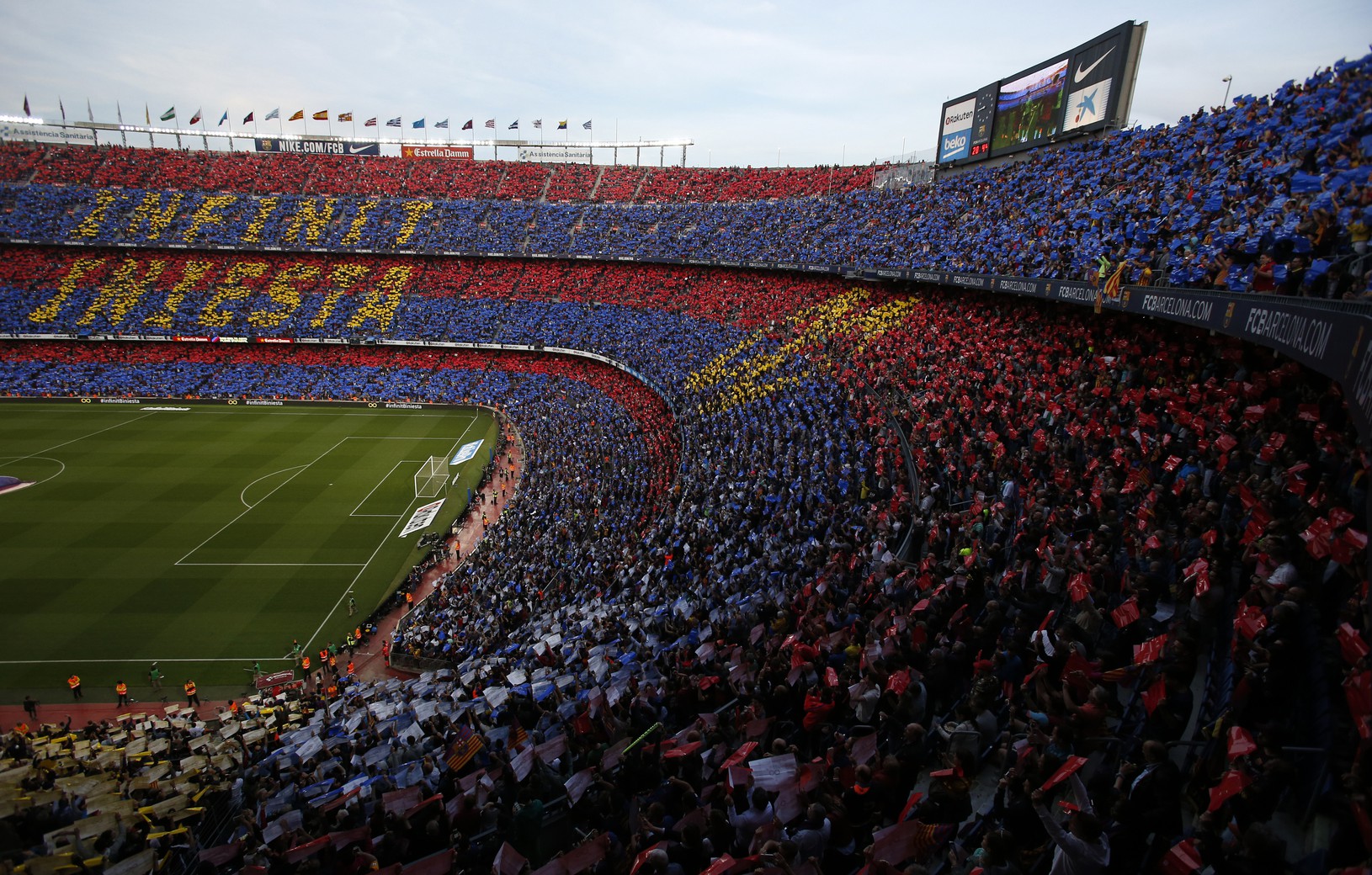 Camp Nou sa lúčil