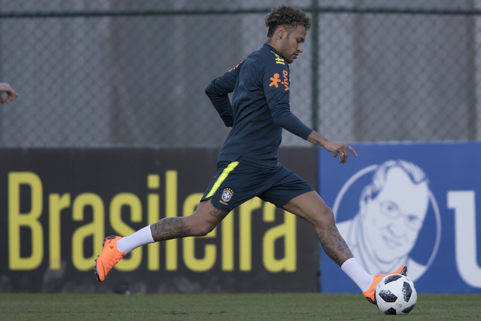 Neymar na tréningu Brazílie